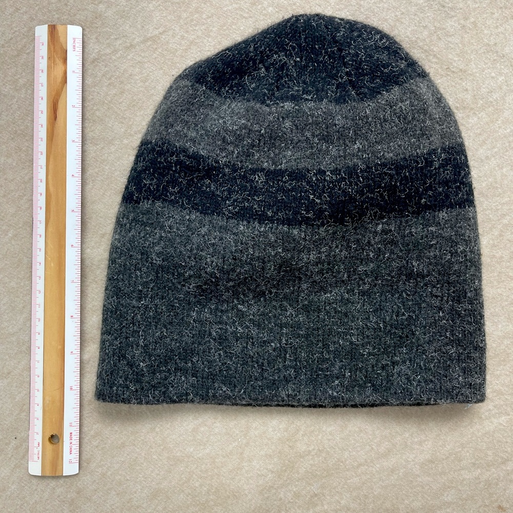 Snowboarding beanie- thinsulate, 10”